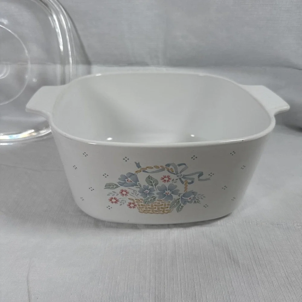 Vtg Corning Ware A3B  Country Cornflower Basket 3 Liter Casserole w/ PYREX Lid